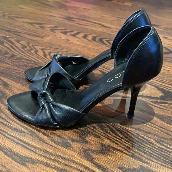 Aldo Peeptoe Pumps - Picture 2 of 5